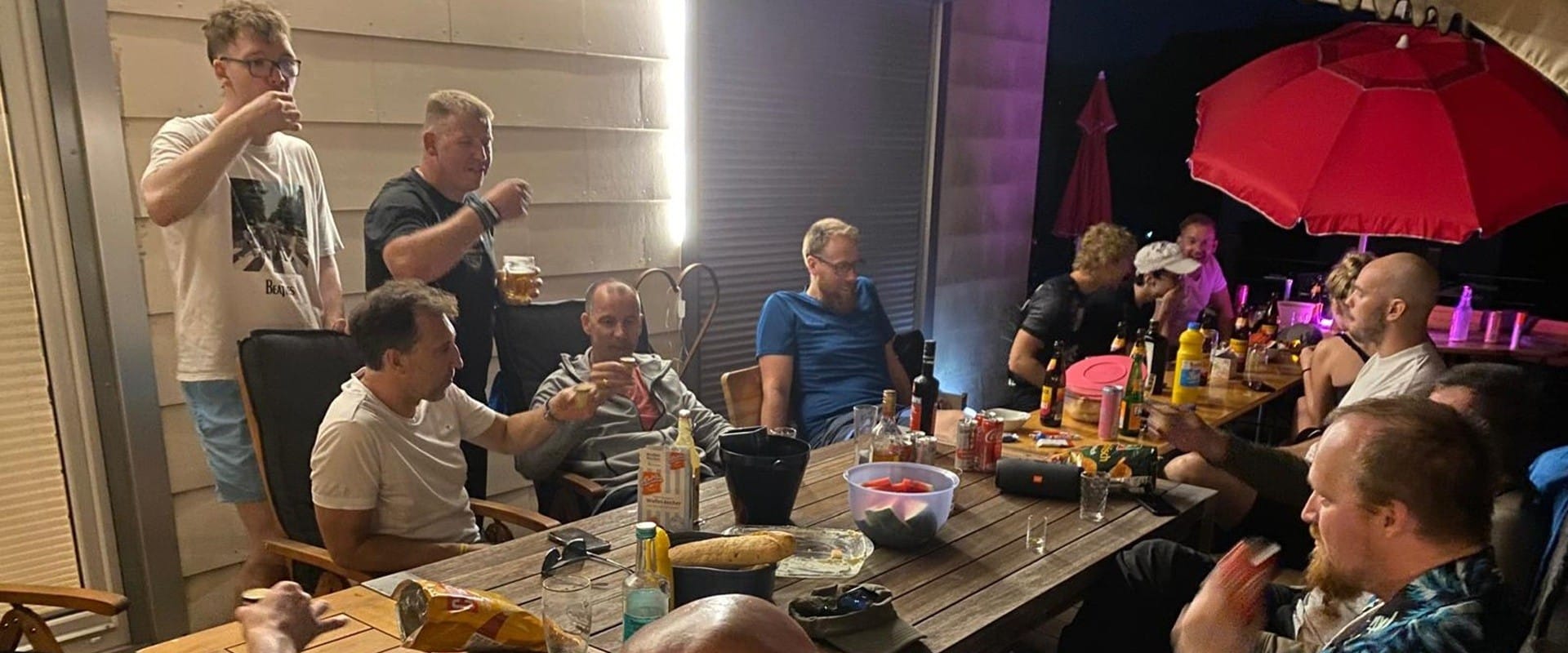 Gemütliche Runde_1920 x 800